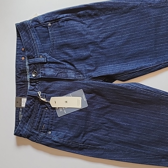 G-Star Striped Denim Midge Saddie Boyfriend Jeans - Picture 3 of 14